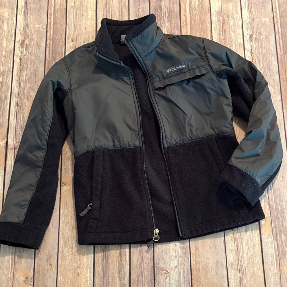 Columbia Black Two-Tone Nylon-Trim Fleece Jacket